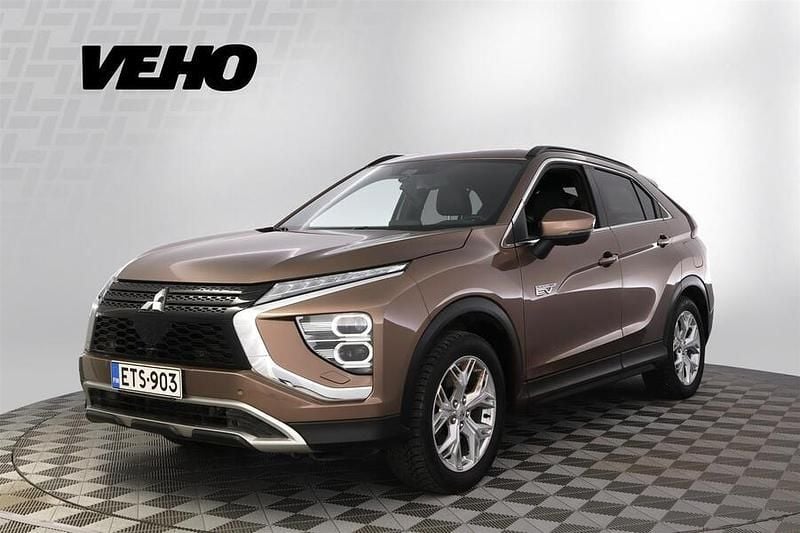 Käytetty Mitsubishi Eclipse Cross Intense 185 HP (136 kW) 2021 Ruskea Katumaasturi
