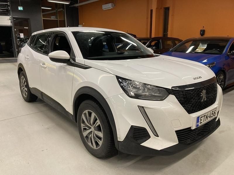 Käytetty 2021 Peugeot 2008 Active Katumaasturi | 13 790 € (Perustarjous) - Kuva 1/3