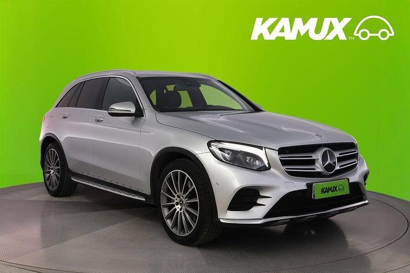 Hopea / harmaa Käytetty 2017 Mercedes GLC250 Business Katumaasturi | 21 890 € (Perustarjous) - Kuva 1/3
