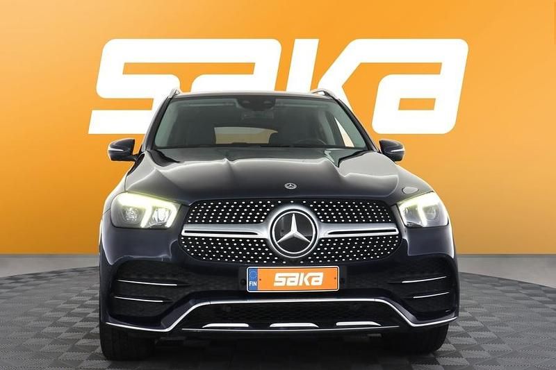 Käytetty Mercedes GLE350 AMG 313 HP (230 kW) 2022 Katumaasturi
