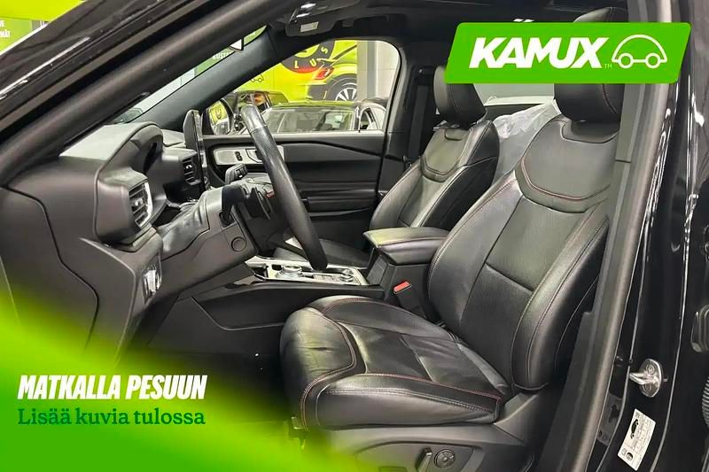 Käytetty Ford Explorer ST-Line 457 HP (336 kW) 2022 Musta Katumaasturi