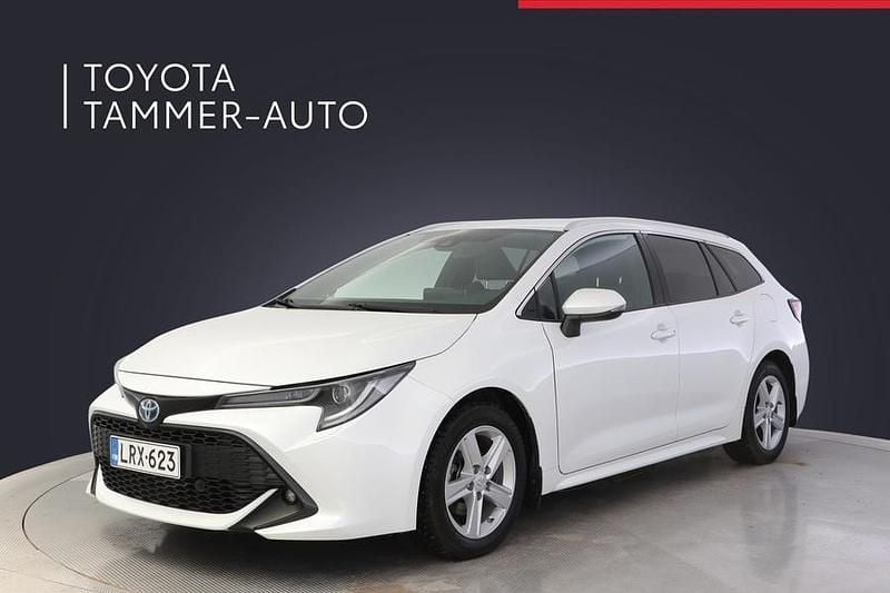 Valkoinen Käytetty 2022 Toyota Corolla Edition Farmari | 24 880 € (Perustarjous) - Kuva 1/3