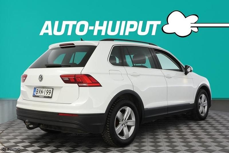 Käytetty VW Tiguan Comfortline 131 HP (96 kW) 2019 Katumaasturi
