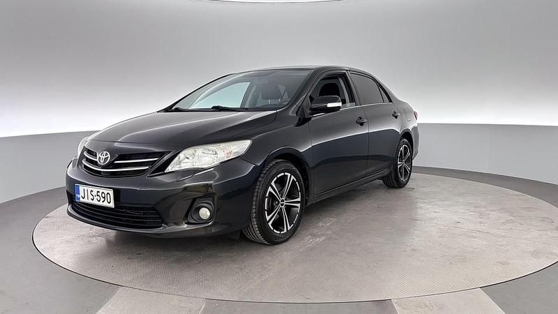 Käytetty 2013 Toyota Corolla Sol Sedan | 11 690 € (Perustarjous) - Kuva 1/4