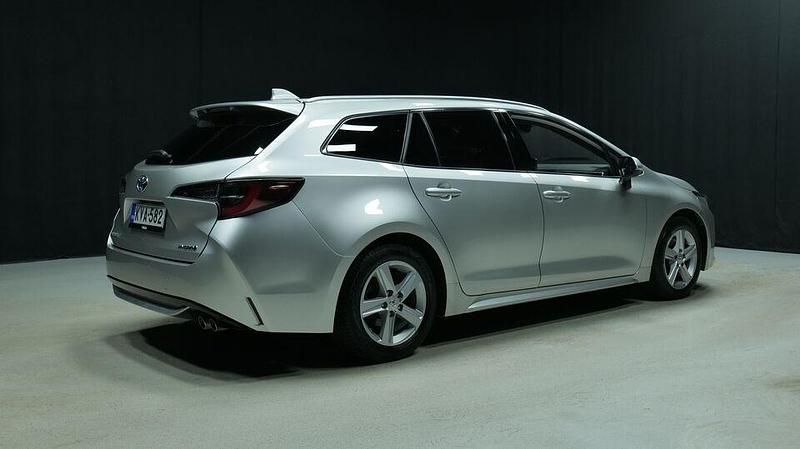 Käytetty Toyota Corolla Edition 184 HP (135 kW) 2023 Farmari