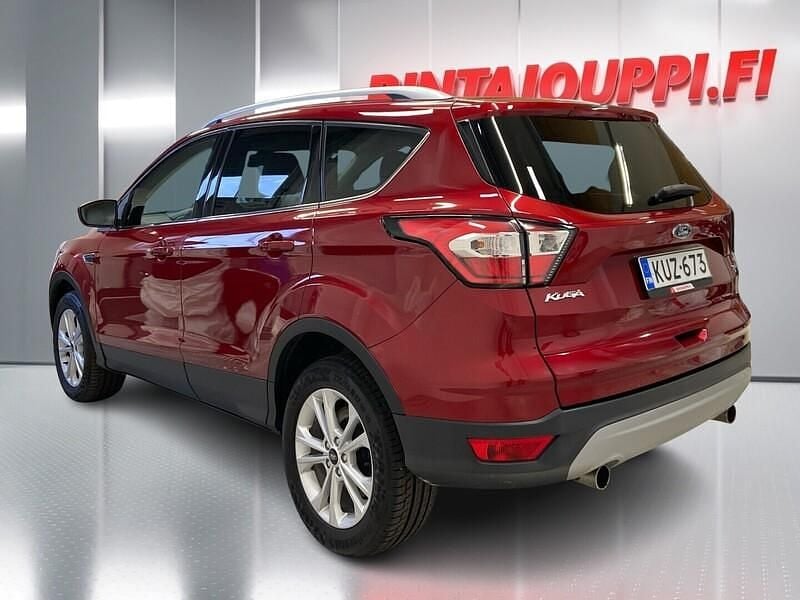 Käytetty Ford Kuga Titanium 150 HP (110 kW) 2018 Katumaasturi