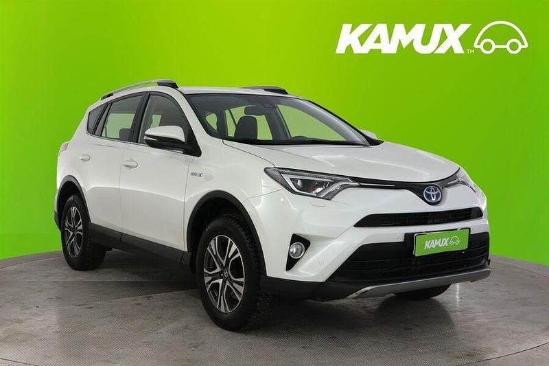 Valkoinen Käytetty 2017 Toyota RAV4 Hybrid Edition Katumaasturi | 20 480 € (Perustarjous) - Kuva 1/3