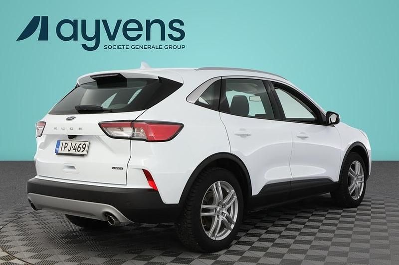 Käytetty Ford Kuga Titanium 224 HP (164 kW) 2022 Valkoinen Katumaasturi