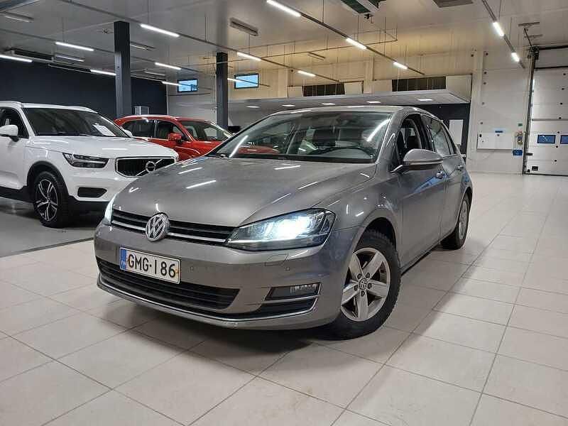 Käytetty 2017 VW Golf VII Allstar Viistoperä | 13 670 € (Perustarjous) - Kuva 1/1