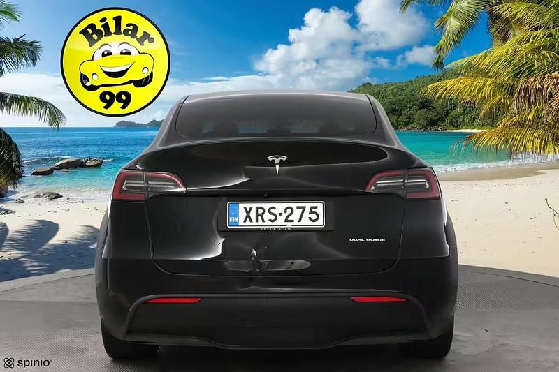 Käytetty Tesla Model Y 258 kW (351 HP) 2023 Katumaasturi