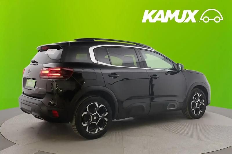 Käytetty Citroën C5 Aircross Comfort 131 HP (96 kW) 2023 Musta Katumaasturi