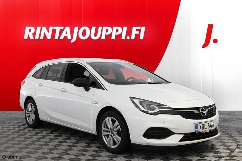 Käytetty Opel Astra Innovation 146 HP (107 kW) 2022 Valkoinen Farmari