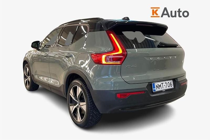 Käytetty Volvo XC40 Ultimate 300 kW (408 HP) 2023 Katumaasturi