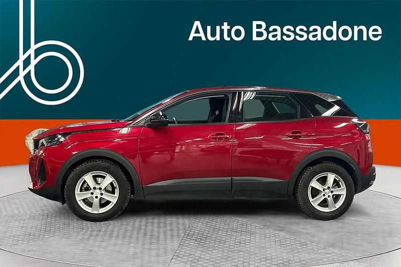 Käytetty Peugeot 3008 Active 131 HP (96 kW) 2022 Katumaasturi