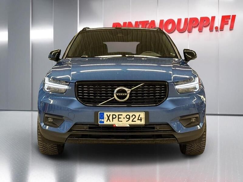 Käytetty Volvo XC40 Business Edition 262 HP (192 kW) 2020 Sininen Katumaasturi