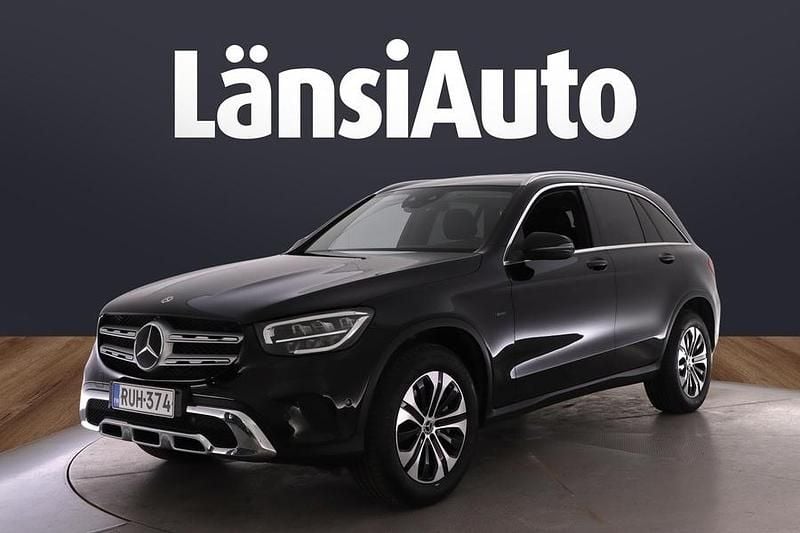 Musta Käytetty 2021 Mercedes GLC300e Business Katumaasturi | 32 790 € (Perustarjous) - Kuva 1/1