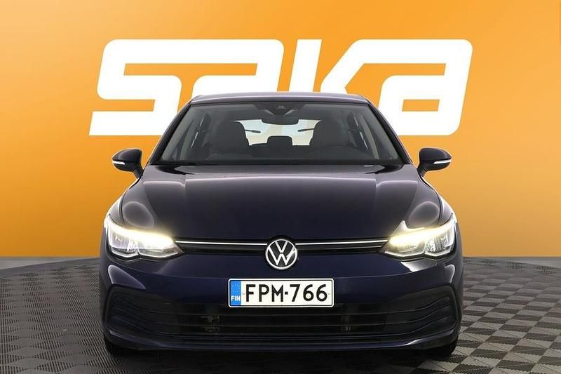 Käytetty VW Golf VII Edition 150 HP (110 kW) 2020 Viistoperä