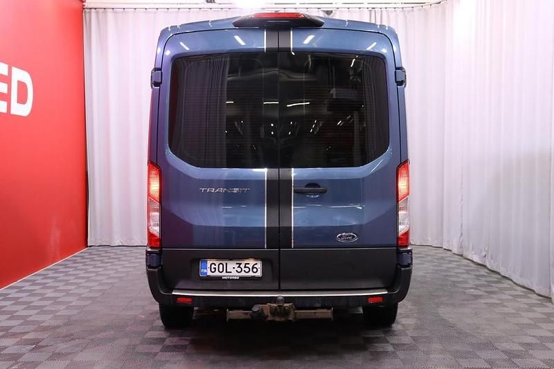 Käytetty Ford Transit Limited 185 HP (136 kW) 2021 Van