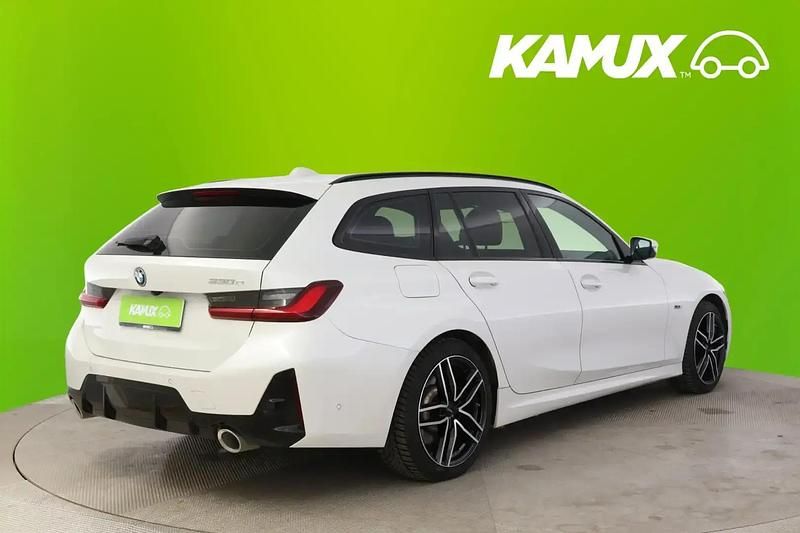 Käytetty BMW 330e M Sport 184 HP (135 kW) 2022 Valkoinen Farmari