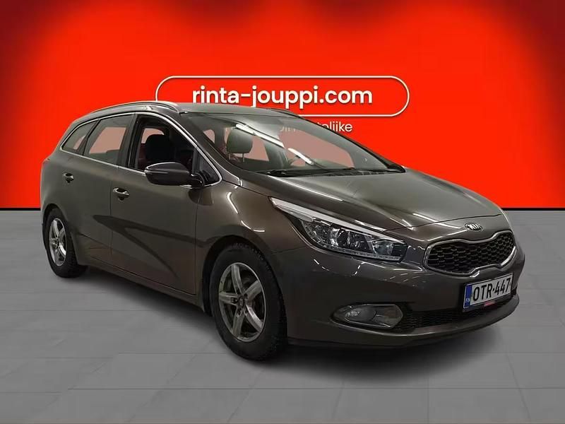 Käytetty Kia Ceed Sportswagon EX 135 HP (99 kW) 2013 Farmari