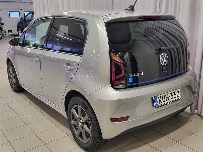 Käytetty VW e-up! Style 61 kW (83 HP) 2021 Hopea Viistoperä