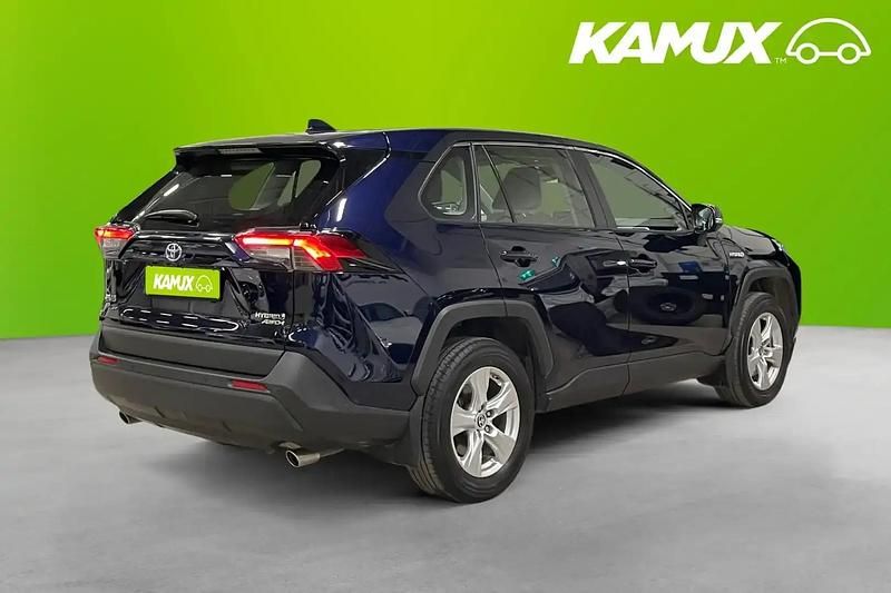 Käytetty Toyota RAV4 Hybrid Active 222 HP (163 kW) 2021 Sininen Katumaasturi