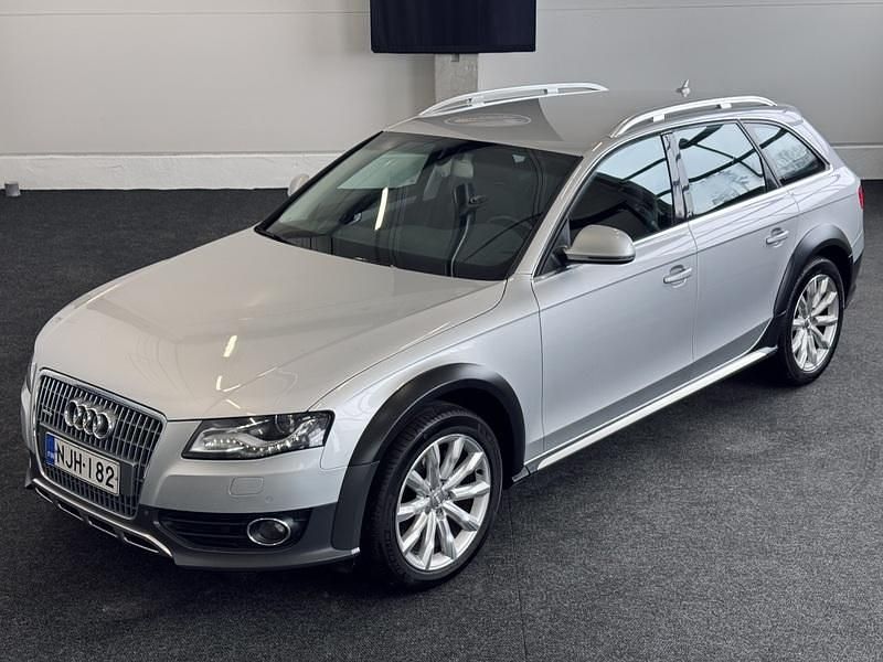 Käytetty Audi A4 Allroad 239 HP (175 kW) 2011 Farmari