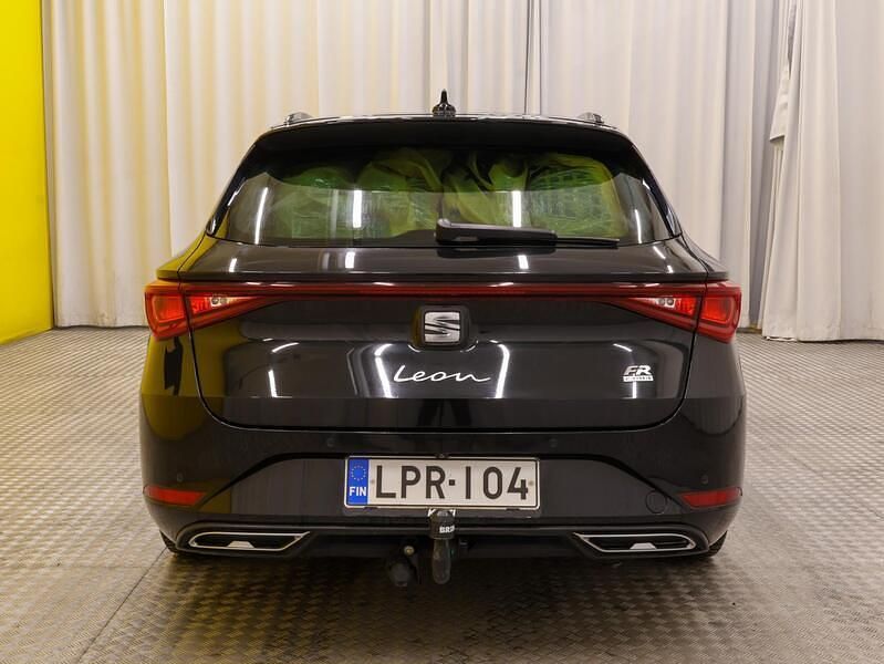 Käytetty Seat Leon FR 204 HP (150 kW) 2021 Farmari