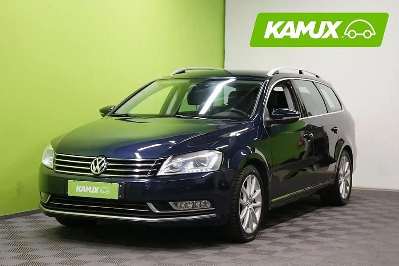 Käytetty VW Passat Highline 140 HP (102 kW) 2012 Sininen Farmari