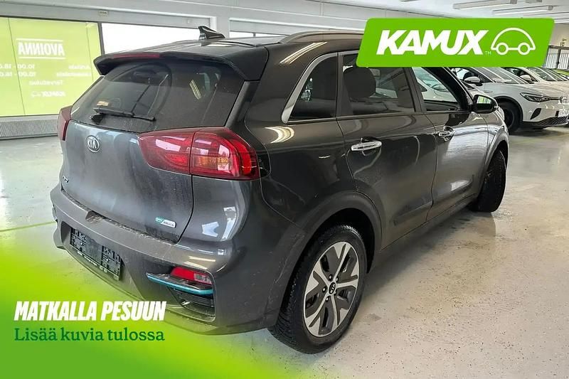 Käytetty Kia e-Niro Spirit 150 kW (204 HP) 2021 Hopea / harmaa Katumaasturi