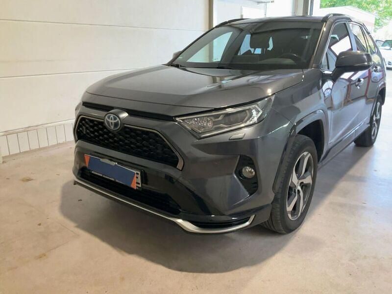 Harmaa Käytetty 2021 Toyota RAV4 Hybrid Active Katumaasturi | 38 980 € (Perustarjous) - Kuva 1/3