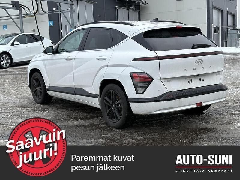 Käytetty Hyundai Kona Premium 160 kW (218 HP) 2024 Valkoinen Katumaasturi
