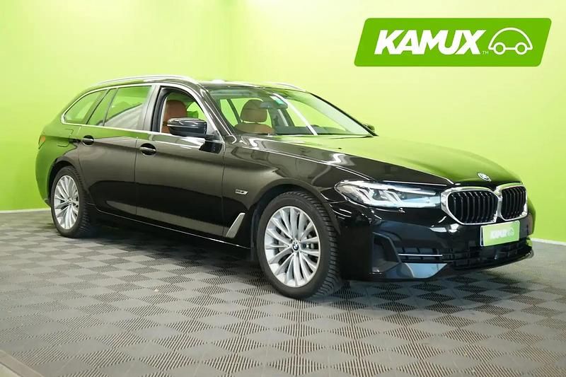 Käytetty BMW 530e 292 HP (214 kW) 2022 Musta Farmari