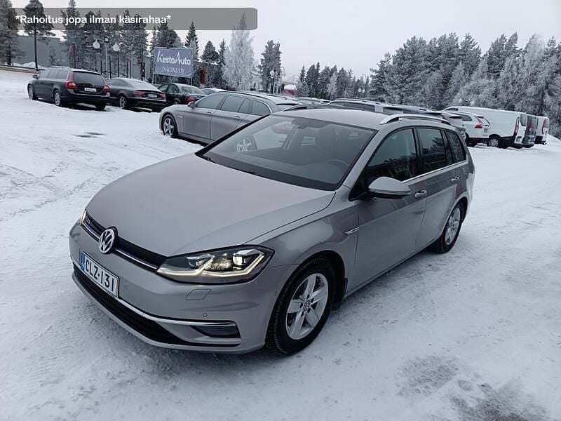 Käytetty VW Golf VII Highline 131 HP (96 kW) 2019 Harmaa Farmari