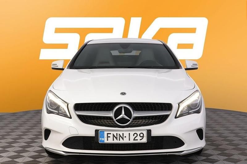 Käytetty Mercedes A180 Business 122 HP (89 kW) 2019 Farmari