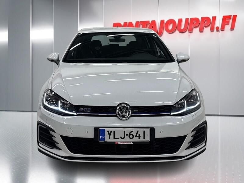 Käytetty VW Golf VII GTE 204 HP (150 kW) 2018 Viistoperä