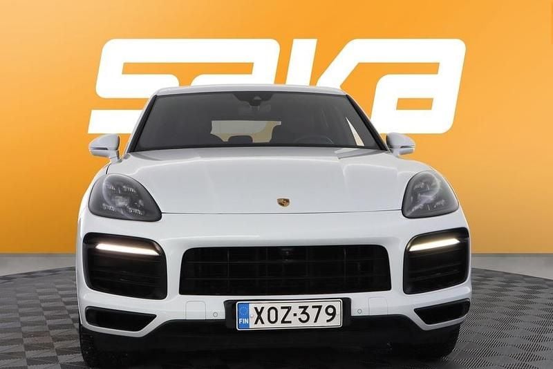 Käytetty Porsche Cayenne Sport 462 HP (339 kW) 2019 Katumaasturi