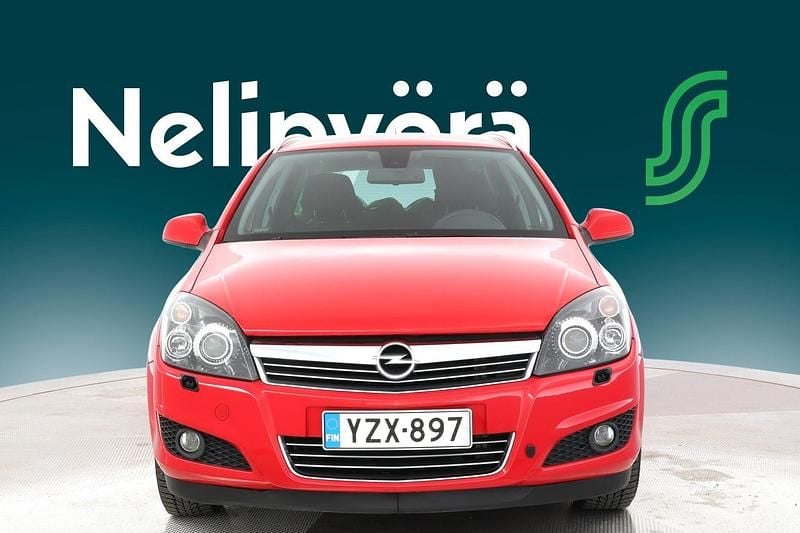 Käytetty Opel Astra Ultimate 116 HP (85 kW) 2010 Farmari