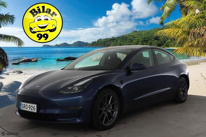 Käytetty 2023 Tesla Model 3 Sedan | 33 900 € (Hieman kallis) - Kuva 1/3