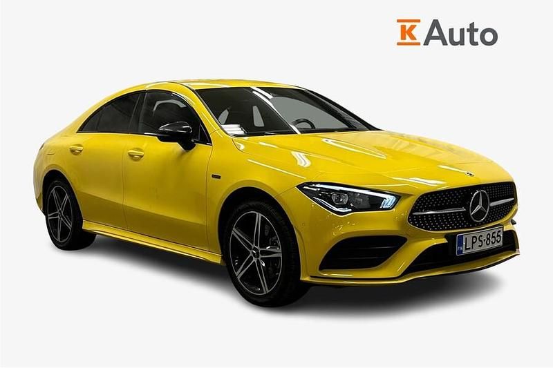 Käytetty Mercedes CLA250e Business 160 HP (117 kW) 2021 Sedan