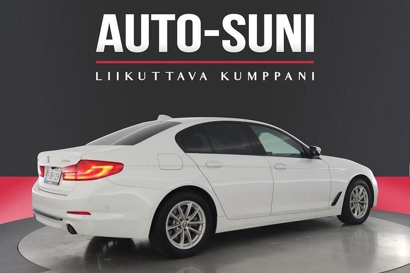 Käytetty BMW 530e Sport Line 252 HP (185 kW) 2020 Sedan