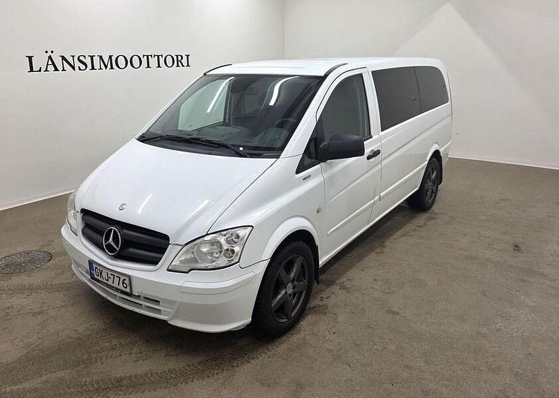 Käytetty Mercedes Vito Business 136 HP (100 kW) 2012 Van