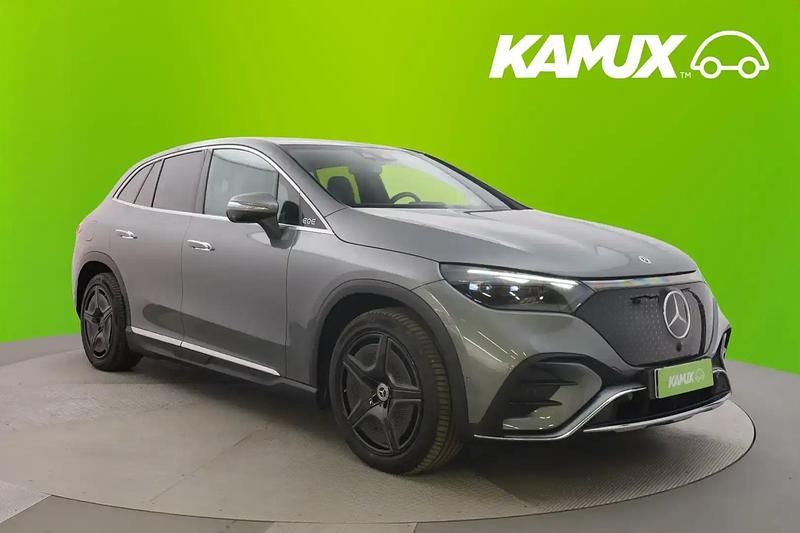 Hopea / harmaa Käytetty 2023 Mercedes EQE350 AMG line Katumaasturi | 63 780 € - Kuva 1/4