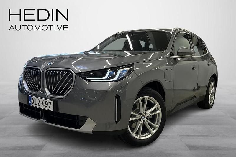 Uusi 2025 BMW X3 Katumaasturi | 73 900 € (Hieman kallis) - Kuva 1/4