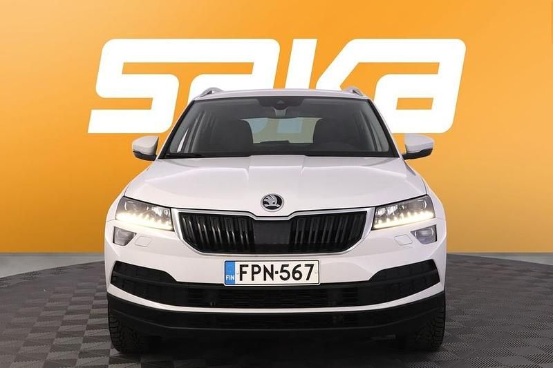 Käytetty Skoda Karoq Business Line 150 HP (110 kW) 2020 Katumaasturi
