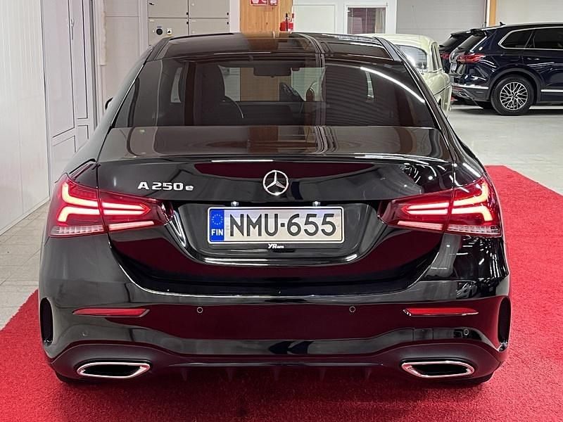 Käytetty Mercedes A250 AMG 160 HP (117 kW) 2023 Sedan