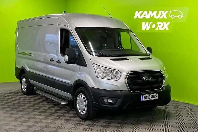 Käytetty Ford Transit 170 HP (125 kW) 2021 Hopea / harmaa Van