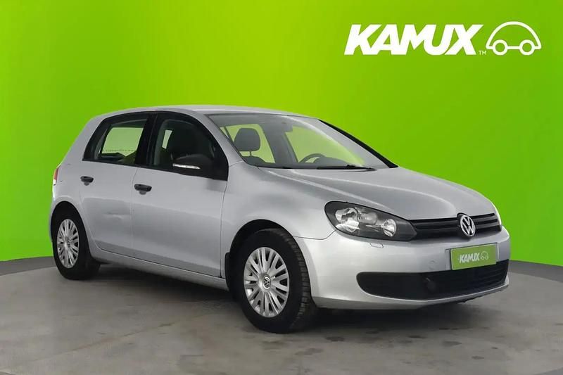 Käytetty VW Golf Trendline 80 HP (58 kW) 2009 Hopea / harmaa Sedan