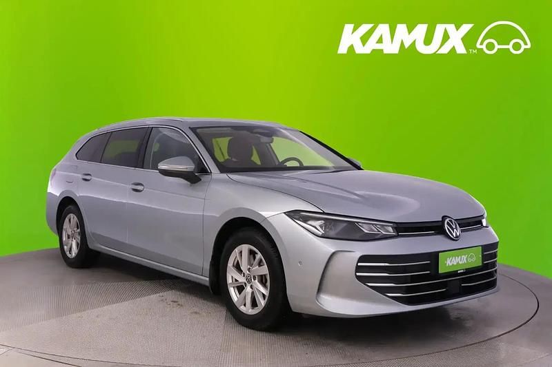 Hopea / harmaa Käytetty 2024 VW Passat Business Farmari | 35 640 € - Kuva 1/4