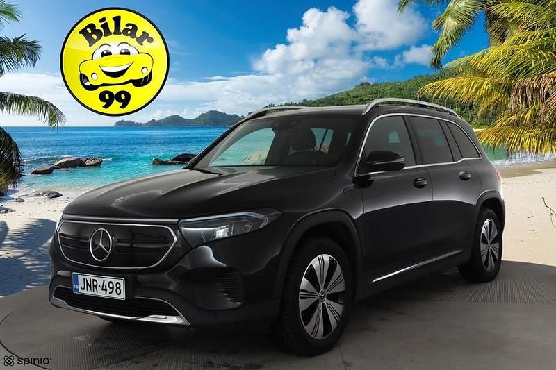 Käytetty Mercedes EQB300 Business 167 kW (228 HP) 2023 Katumaasturi
